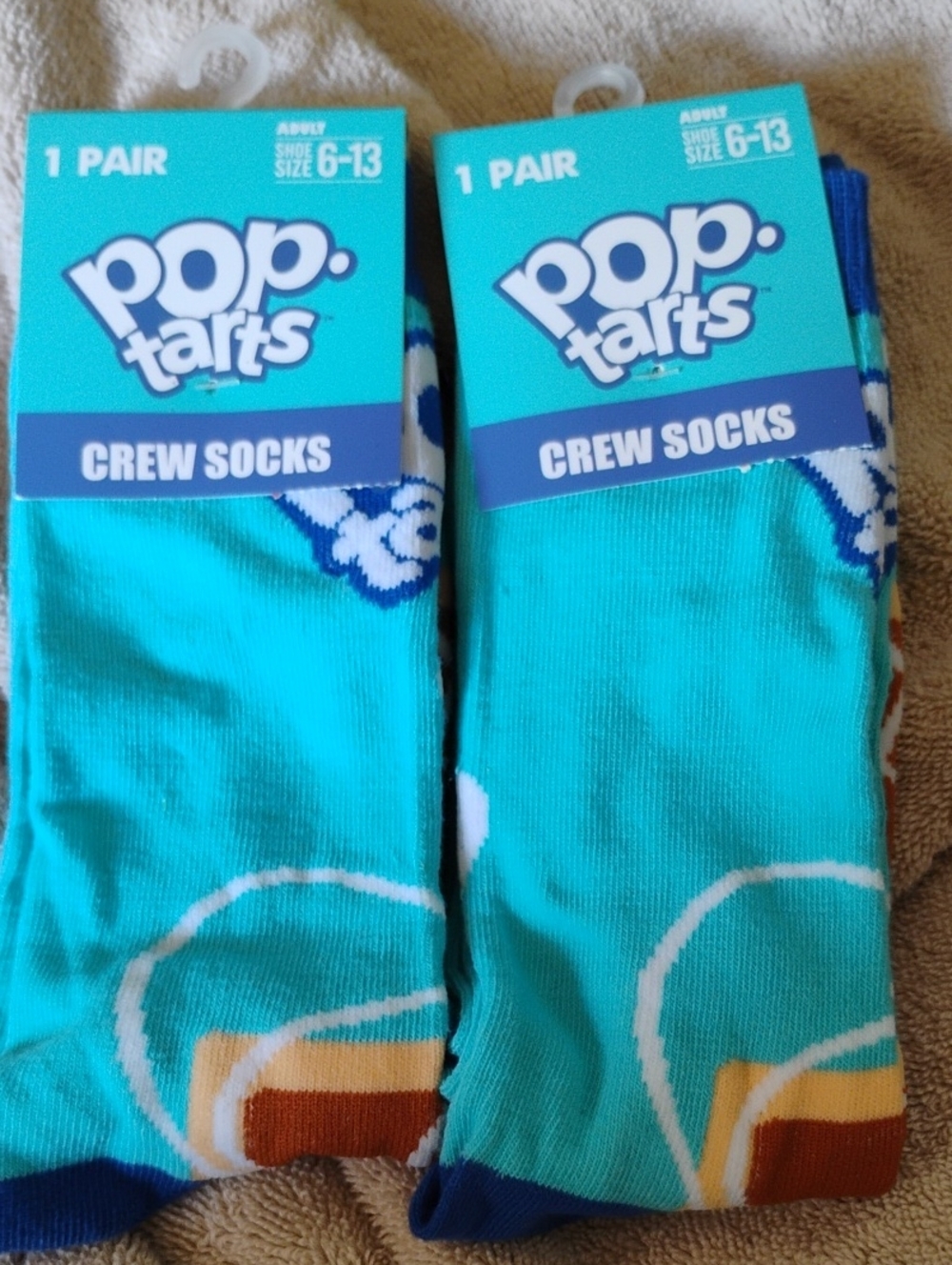 Unisex Pop tarts Novelty Crew Socks in Turquoise - 2 Pair